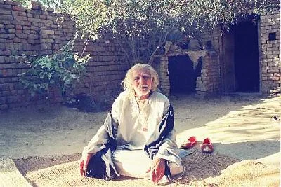 Pathanay Khan